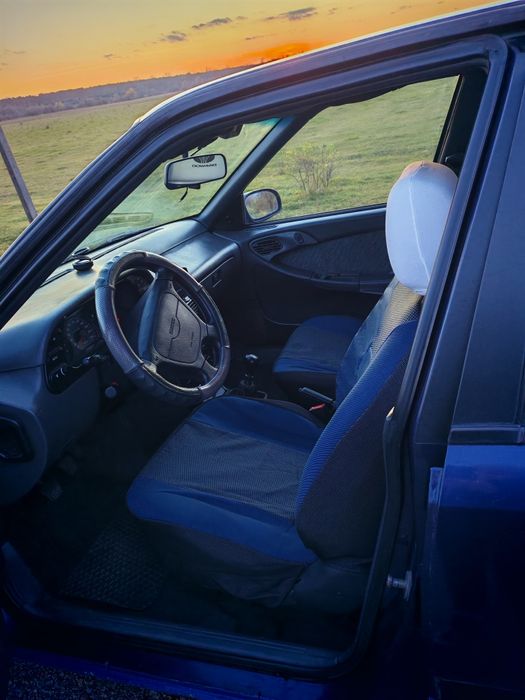 Автомобіль Daewoo Espero