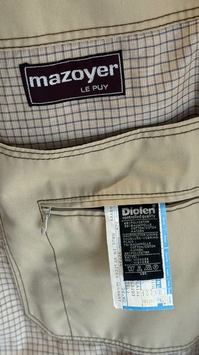 Klasyczny płaszcz vintage Mazoyer Le Puy – Made in Western Germany