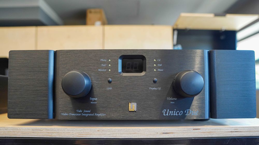Unison Research Unico Due – Wzmacniacz stereofoniczny Czarny Outlet