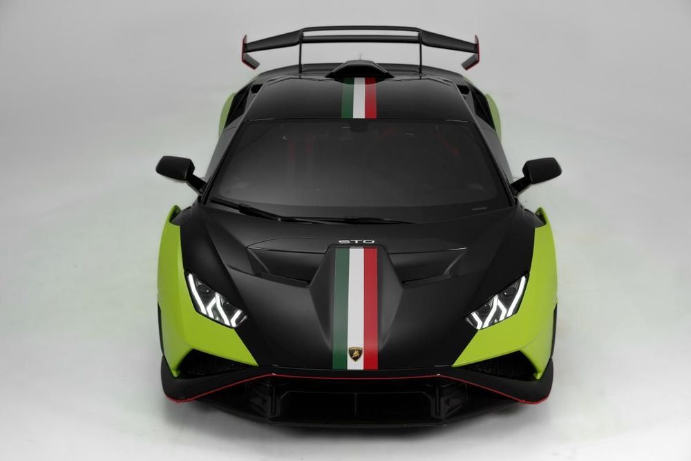 Lamborghini Huracán STO