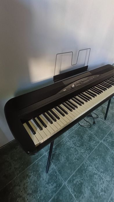 Piano Digital Korg SP-280