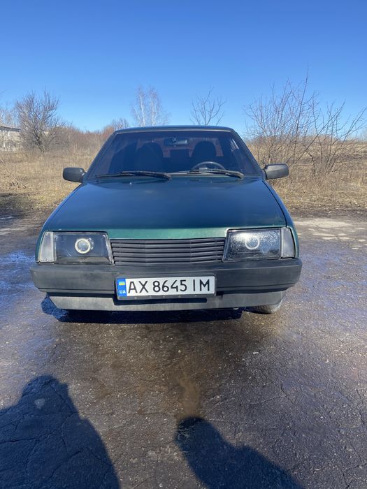 Продам ваз 21099