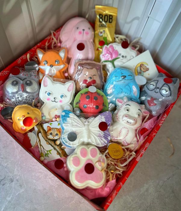 Акція розпродаж в наявності бомбочки подарунковий набір