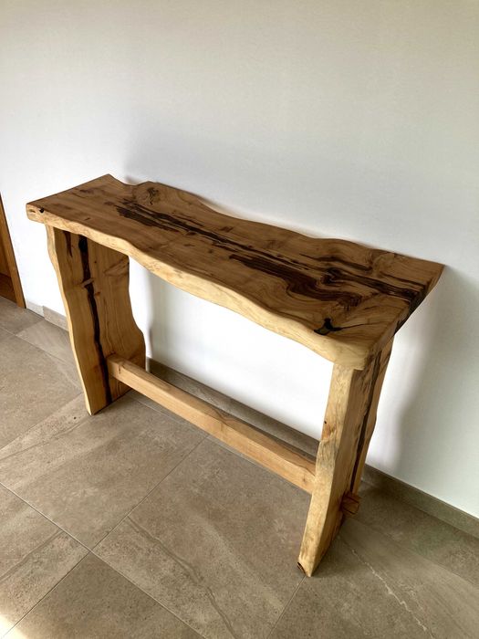 Consola em Madeira de Cedro | Cedar Entryway Console