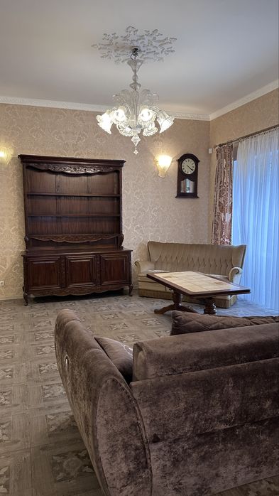 Костанди 3 ком.+ кухня 50 м2 Парковка Двор