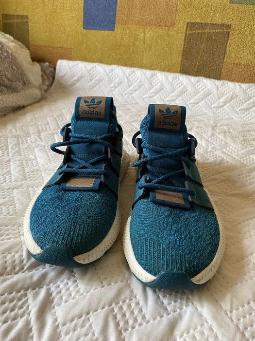 Кроссовки Adidas оригинал 41,5