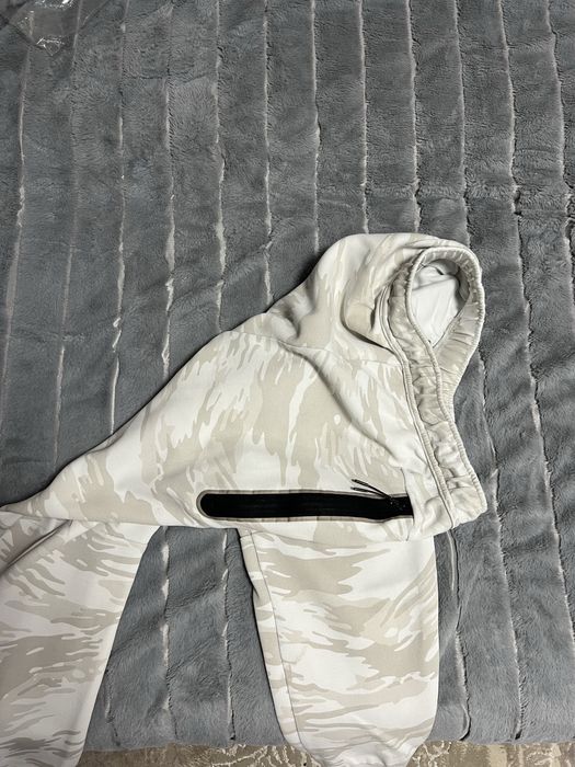 Штани nike tech fleece