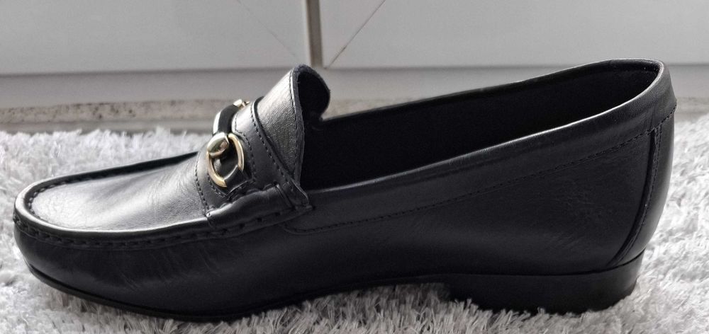 Sapatos novos italianos Bally 41
