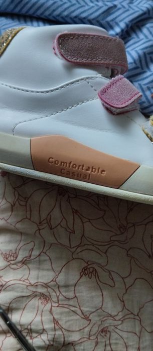 Святкові туфлі 19см,Високі кросівки хайтопи 18см ,Clibe 17 см