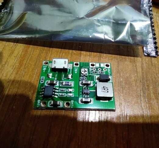 Модуль бесперебойник DC конвертер напряжения и зарядное аккумуляторов