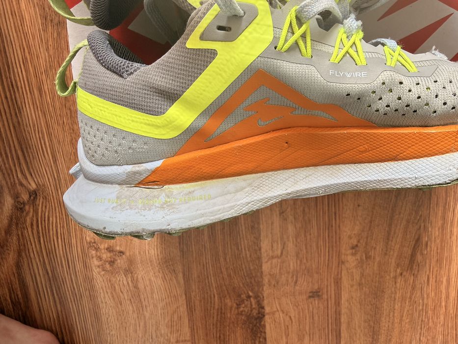 Nike React Pegasus Trail 4 jordan stone islans maison margela