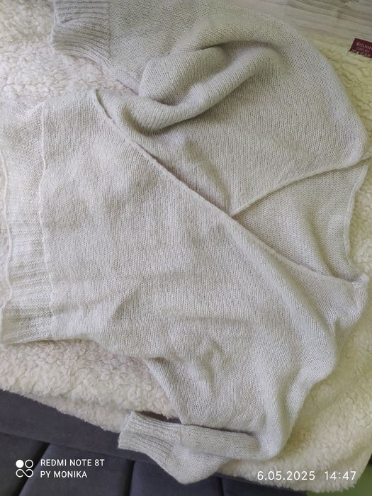 Sprzedam sweterek damski kaszmir, baby moher M/L