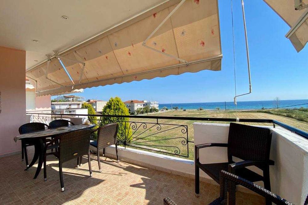 Греція. Халкідікі, пляж Паралія Діонісіо