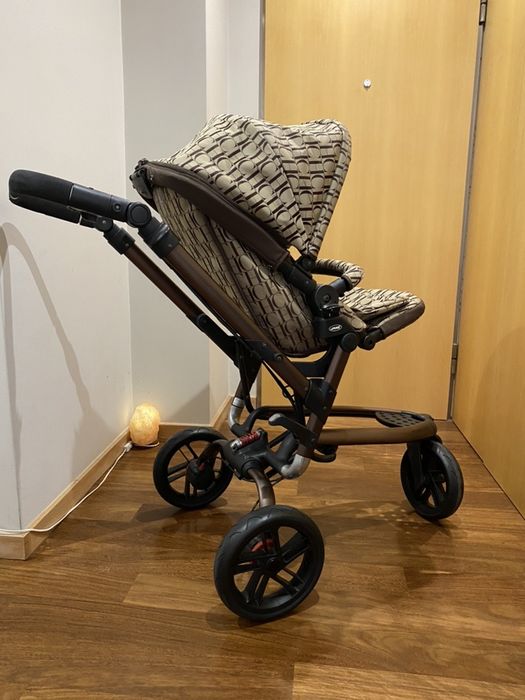 Carolina Herrera - Carrinho Bebe - Marca Jané