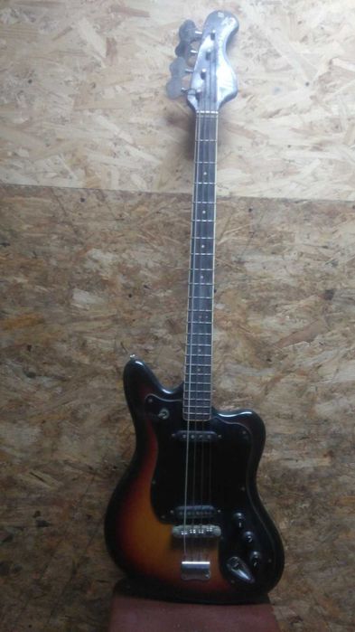 Бас гитара Musima de luxe 25 B bass jaguar (ГДР)