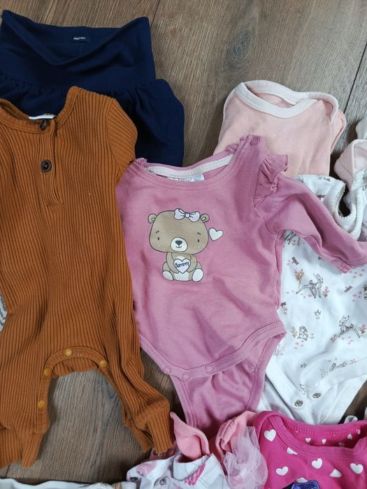 Paka ubrań dla dziewczynki 56