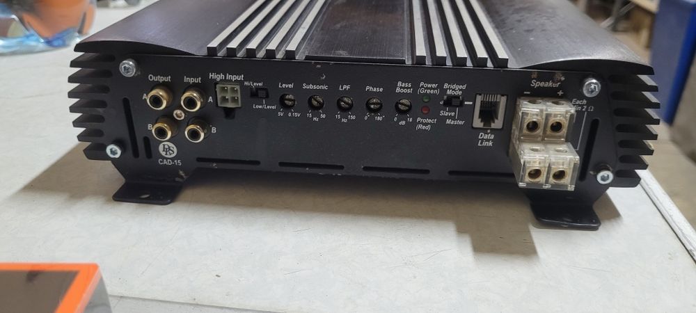 Підсилювач для саба моноблок dls