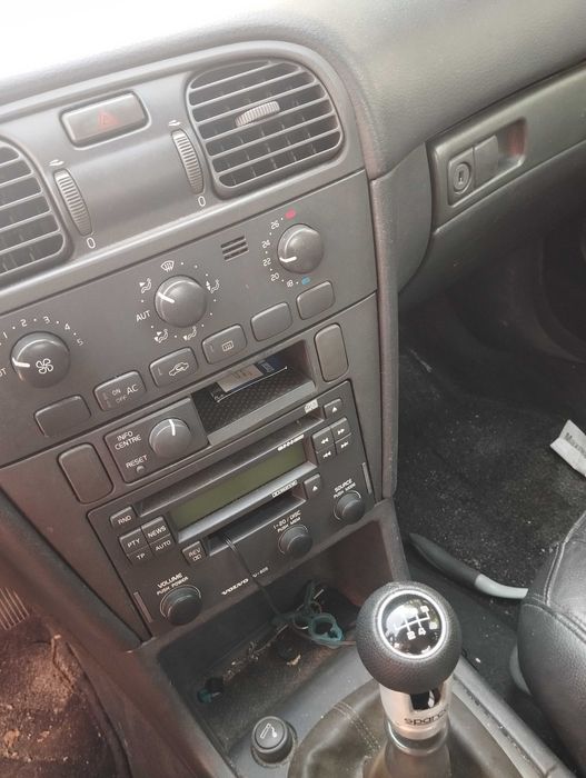 Vendo carro Volvo s40