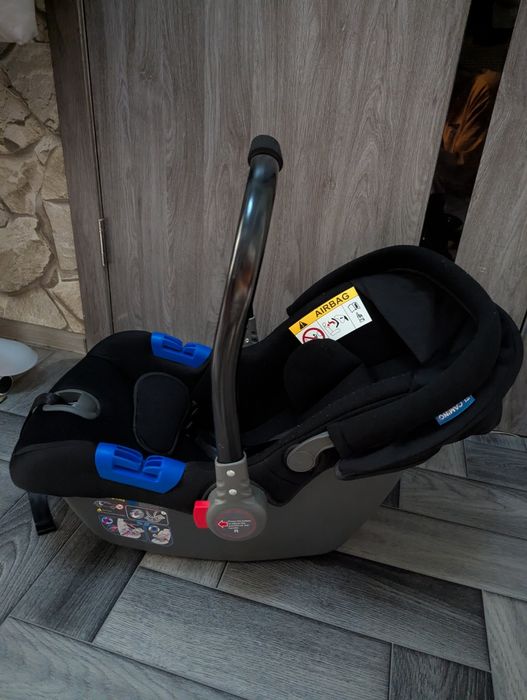 Дитяче авто-крісло