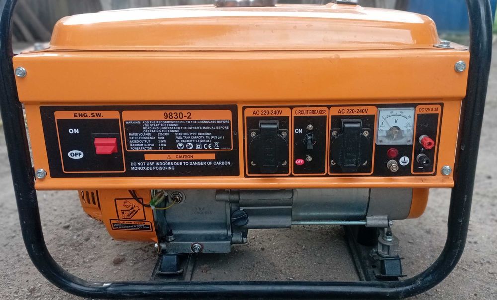 Продам генератор 3100W