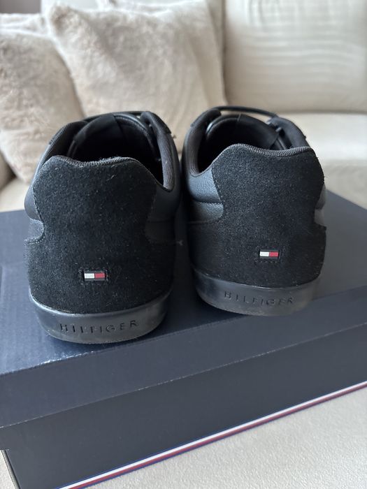 Oryginalne skórzane buty/adidasy Tommy Hilfiger 44-45