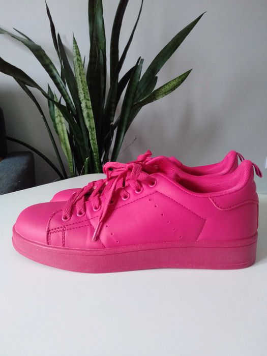 !Bardzo dobry! Sneakersy różowe! 39