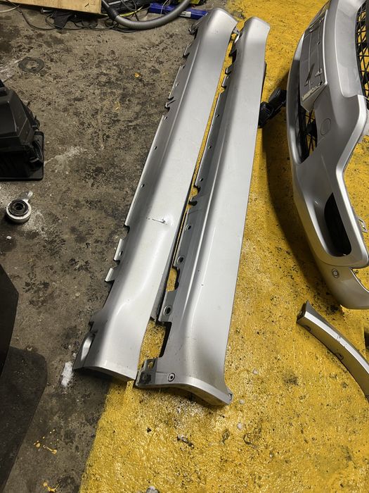 М пакет bmw e70 x5 бмв обвіс бампер арки пороги дорестайл