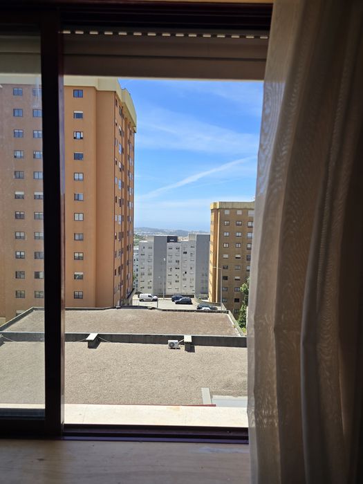 Arrendo quarto em T3  - Vilar do Andorinho