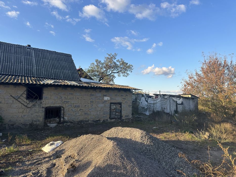 Пропонуємо до продажу будинок в мальовничиму місці с . Хацьки
