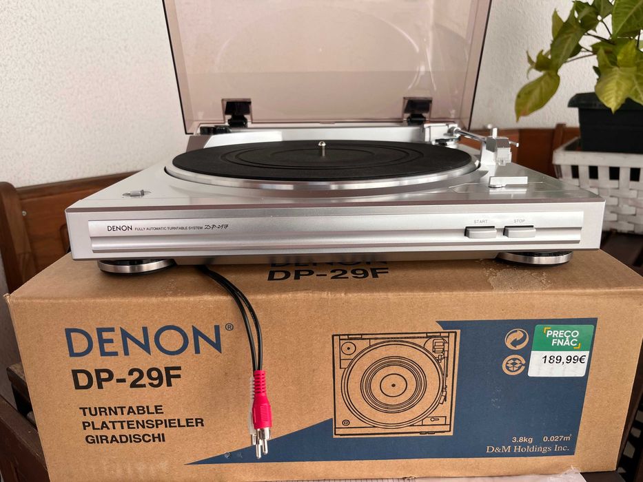 Gira-Discos DENON DP-29F - na Garantia