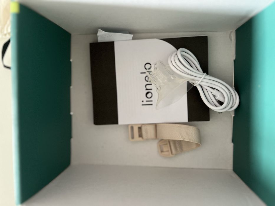 Laktator elektryczny Lionelo Fidi Free Simple White Natural