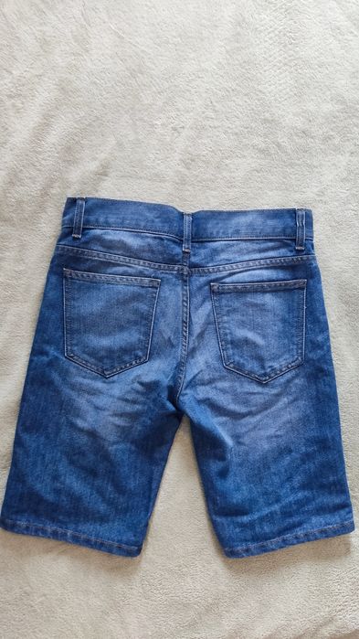 Roupa de homem pouco uso