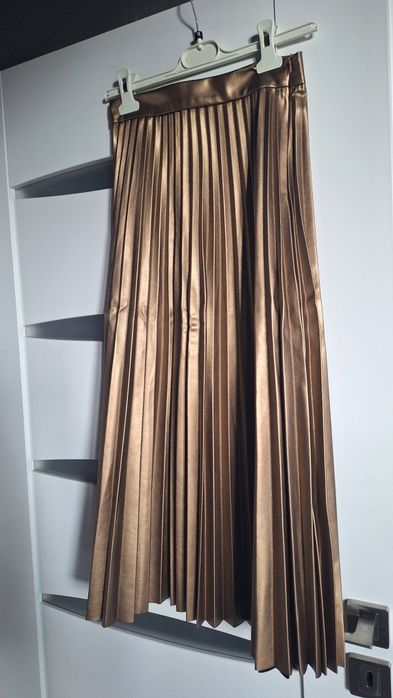 Spodnica skórzana złota włoska