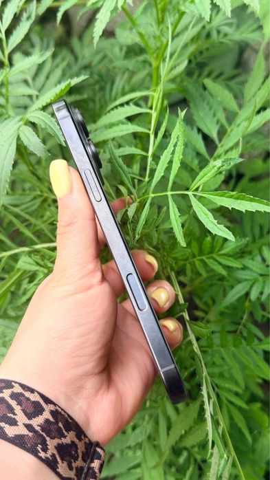 Продам iPhone 16 pro max/256 gb