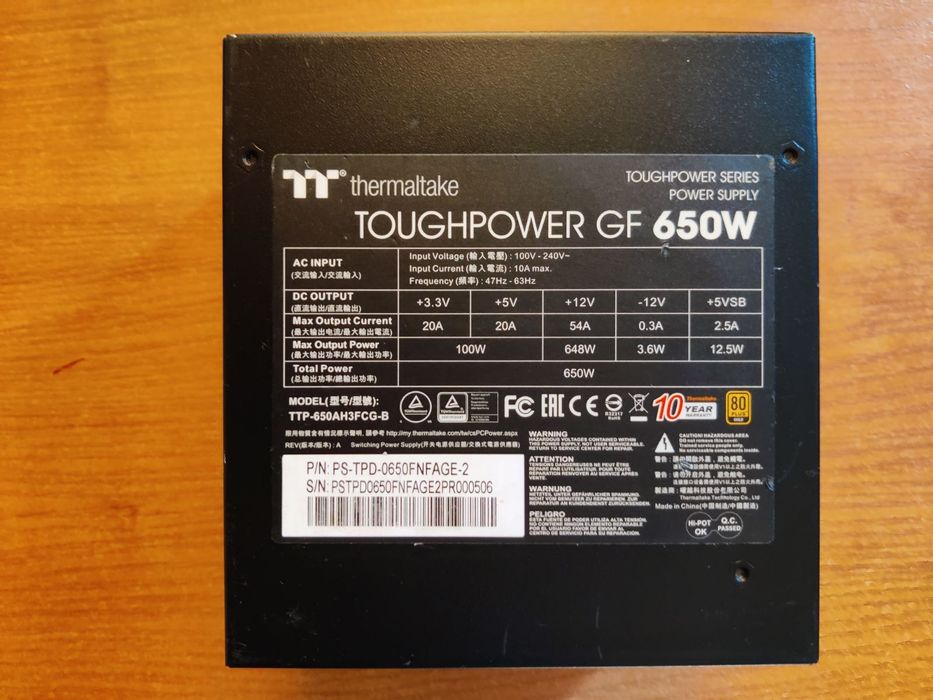 Thermaltake Toughpower GF 650W Gold на пломбе, модульный БП