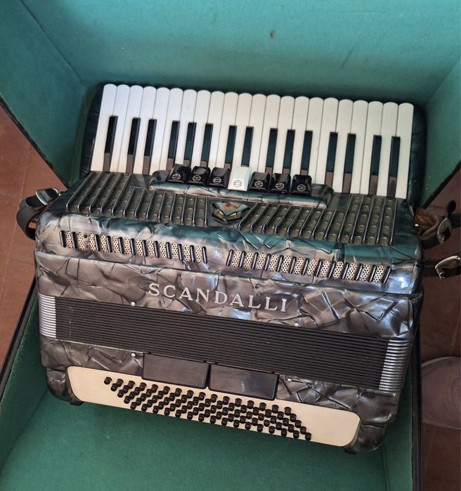 Acordeão Scandalli