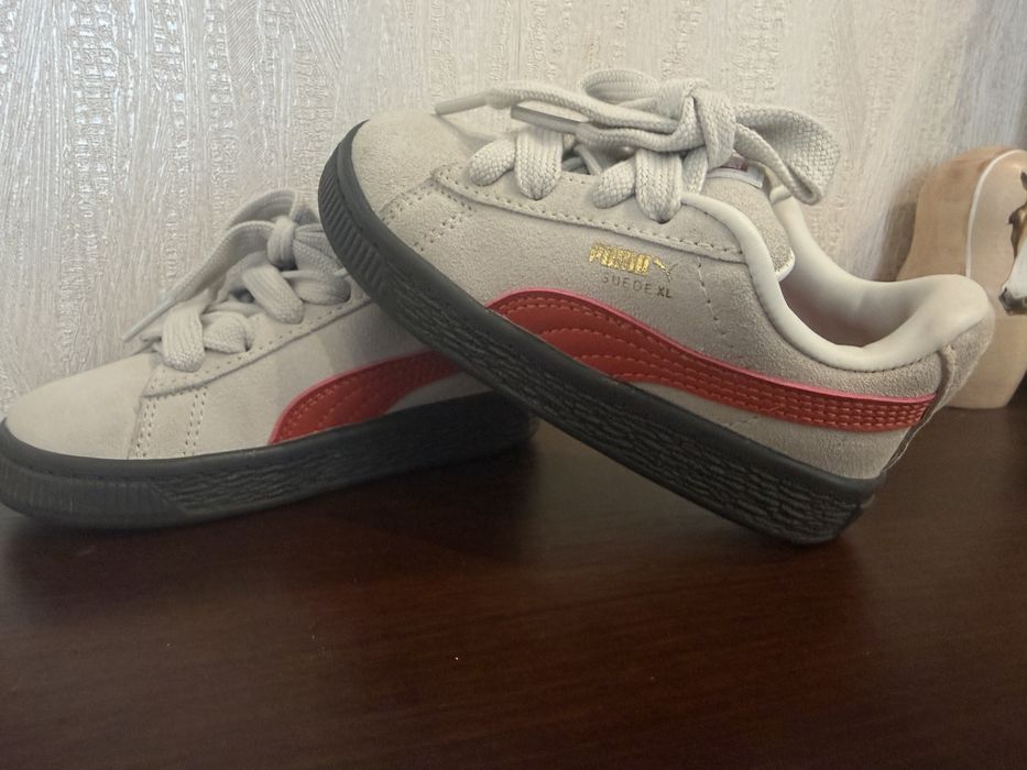 стильні дитячі кросівки Puma Suede XL!