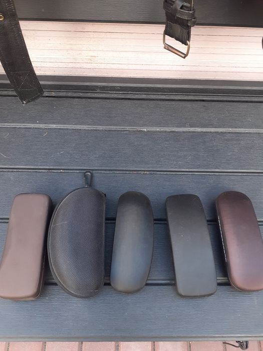 Etui na okulary stan bdb