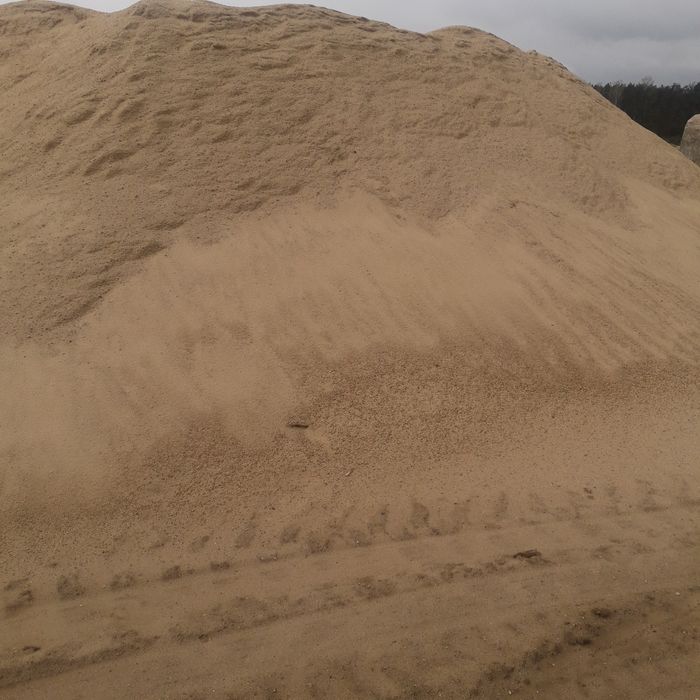 Piasek siany - pospółka żwirowa oraz podsypka w fundamenty