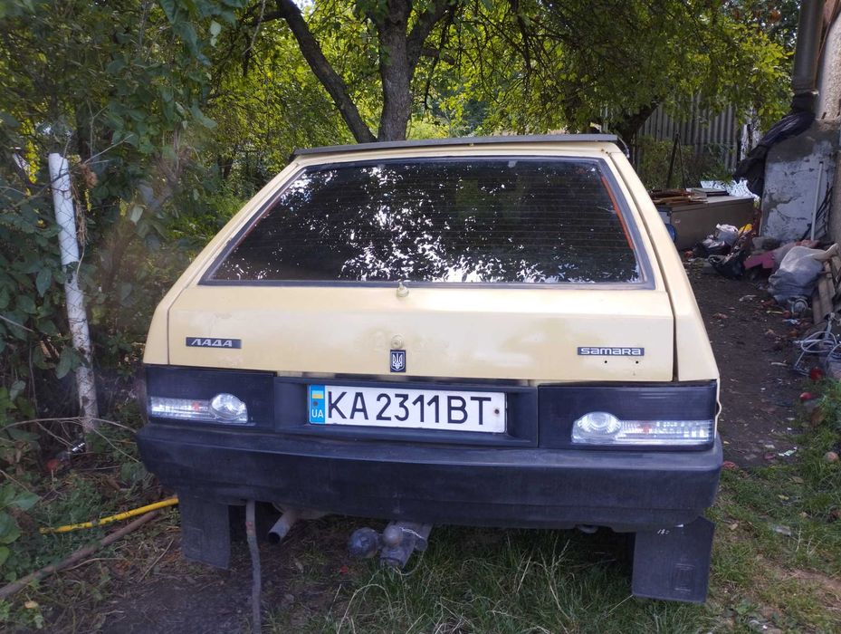 Автомобиль ваз 2109