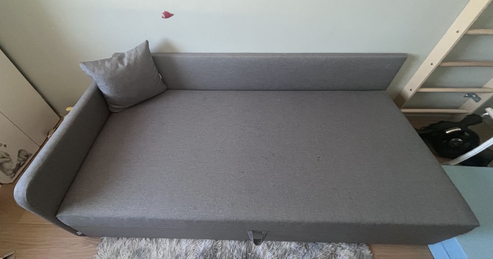 Tapczan jednoosobowy Mia