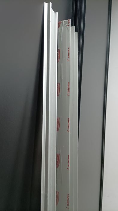 Szyna prowadnica nowa do szafy 190