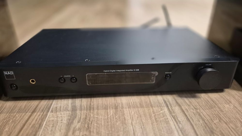 Kolumny B&W 707 S2 plus wzmacniacz zintegrowany NAD C338 8