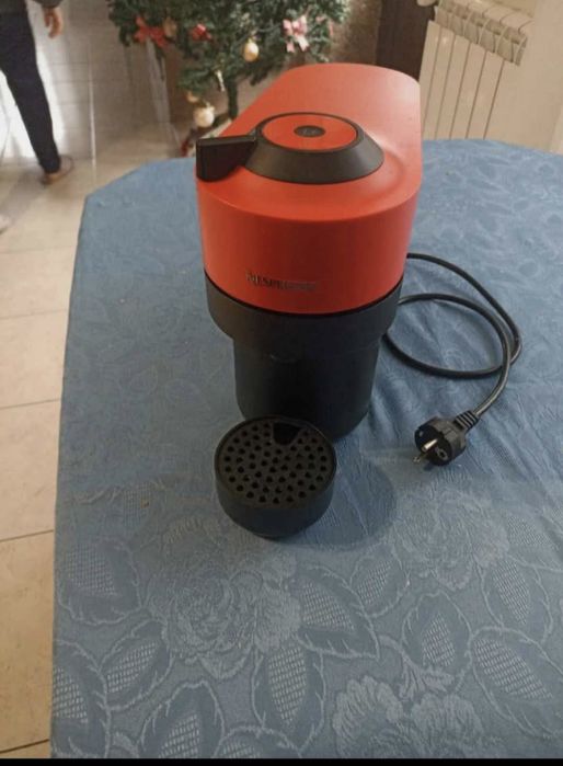 Máquina café Nespresso Vertuo