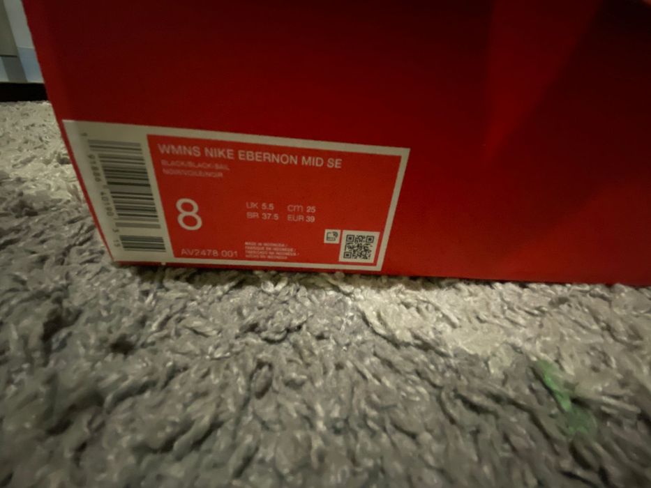 Красовки Nike 39 розмір