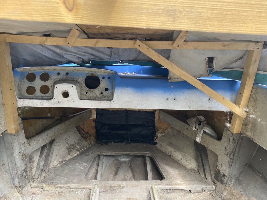 Катер КРИМ 4 водомет