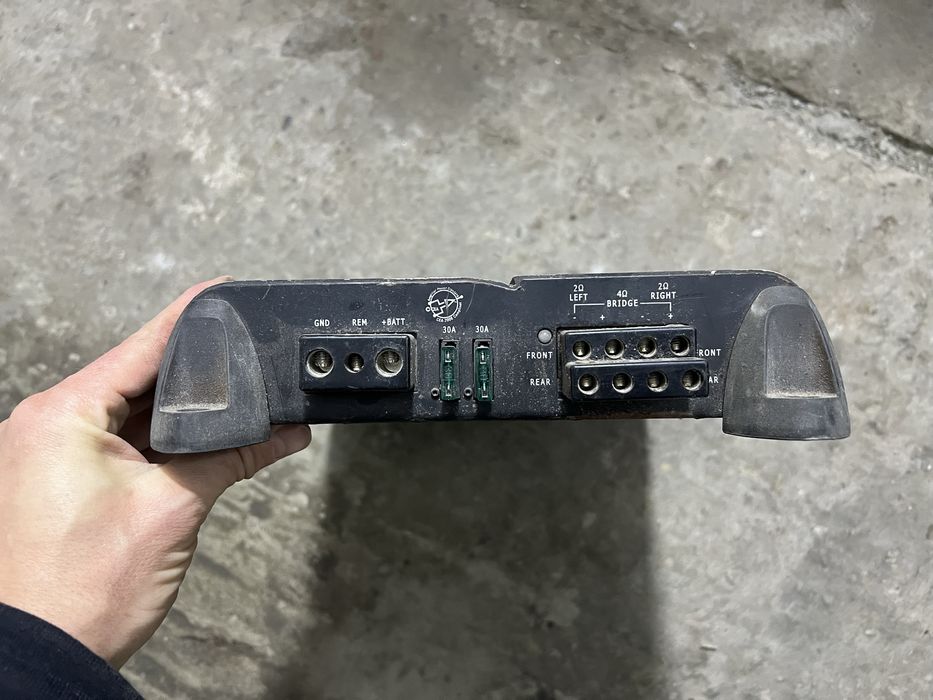 Автомобільний підсилювач mtx аудіо tc4004 400watt rms 4 канали