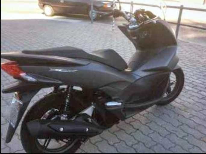 Honda PCX 2017 De Garagem