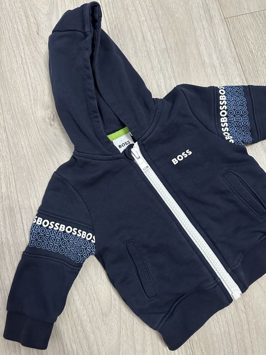 Кофта Boss 9 місяців
