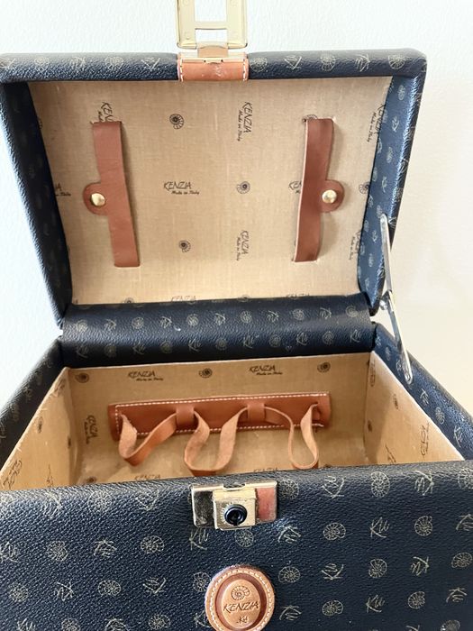 Necessaire Marca Italiana, Acabamentos Premium